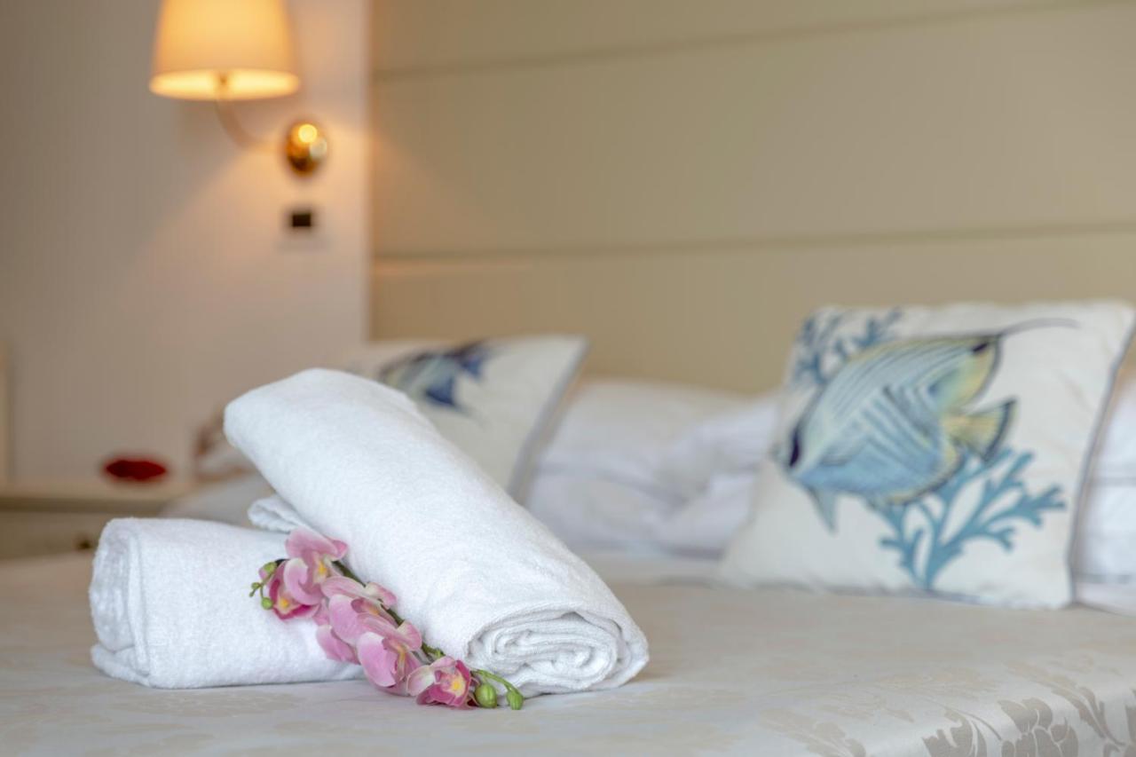 Hotel Carlton Beach Rimini Dış mekan fotoğraf