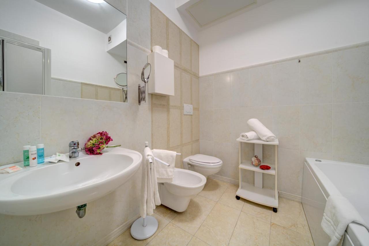 Hotel Carlton Beach Rimini Dış mekan fotoğraf